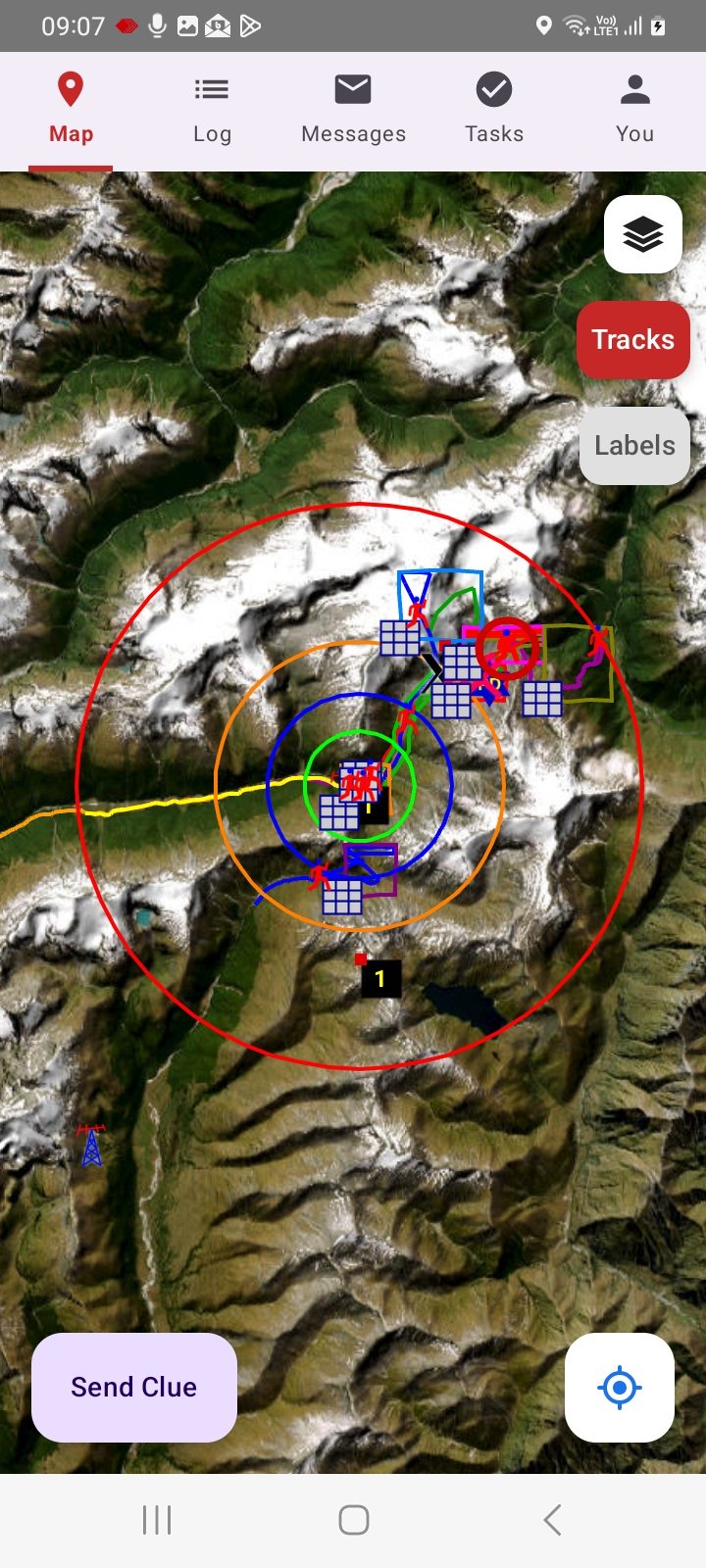 The SARTrack App: the map with the Teams and the circle systems